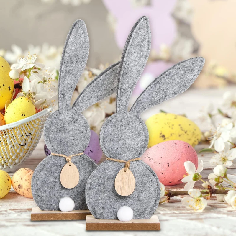 2 graue Osterhasen Figuren aus Filz & Holz - Filzhasen zum Hinstellen