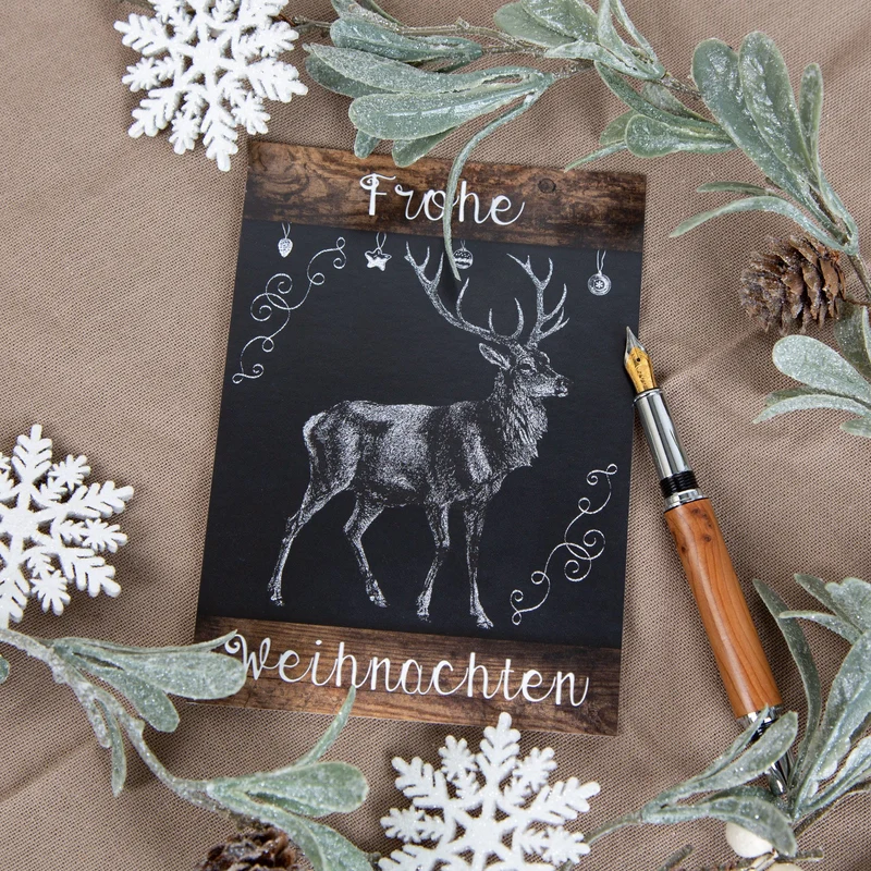 Weihnachtspostkarten DIN A6 hoch – Hirsch schwarz-weiß in Tafelkreide-Optik