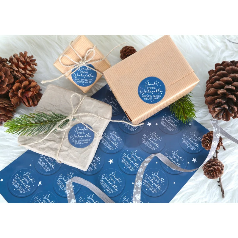 Logbuch-Verlag 24 Weihnachtsaufkleber mit Text dunkelblau weiß Weihnachtsgrüße Danke Frohe Weihnachten - Business Firma Kunden Geschenke Ø 4 cm