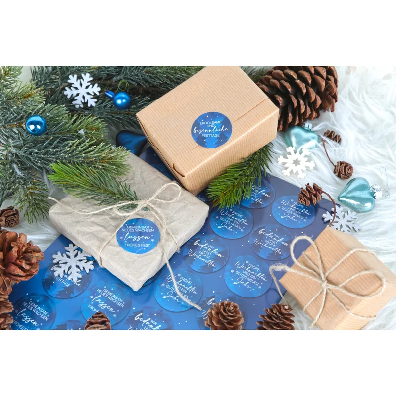 Logbuch-Verlag 24 runde Weihnachtsaufkleber blau weiß Weihnachtsgrüße Firma Shop Business - Weihnachtssticker für Kunden Mitarbeiter Geschenke Ø 4 cm