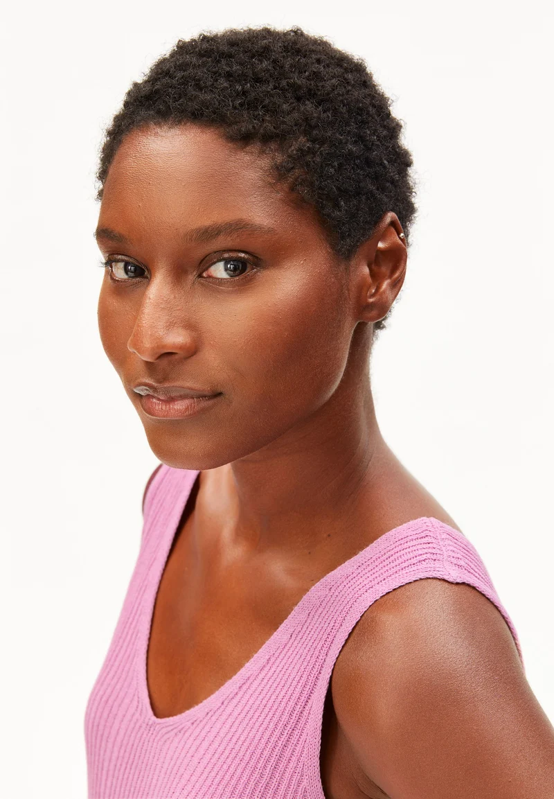 LEINEN-MIX STRICKTOP | washed berry