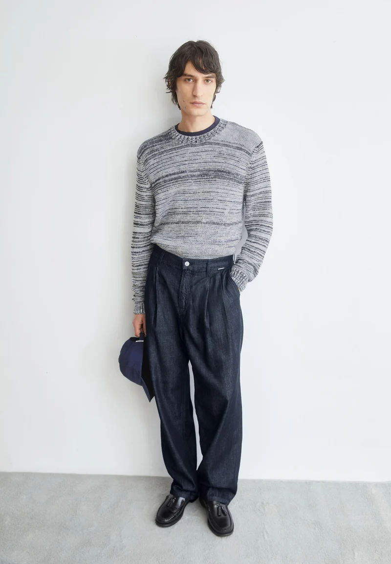 GARN-MIX STRICKPULLOVER | black-oatmilk-wedgwood