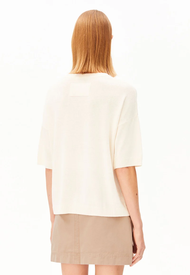 KURZÄRMLIGES LEINEN-MIX STRICKSHIRT | undyed