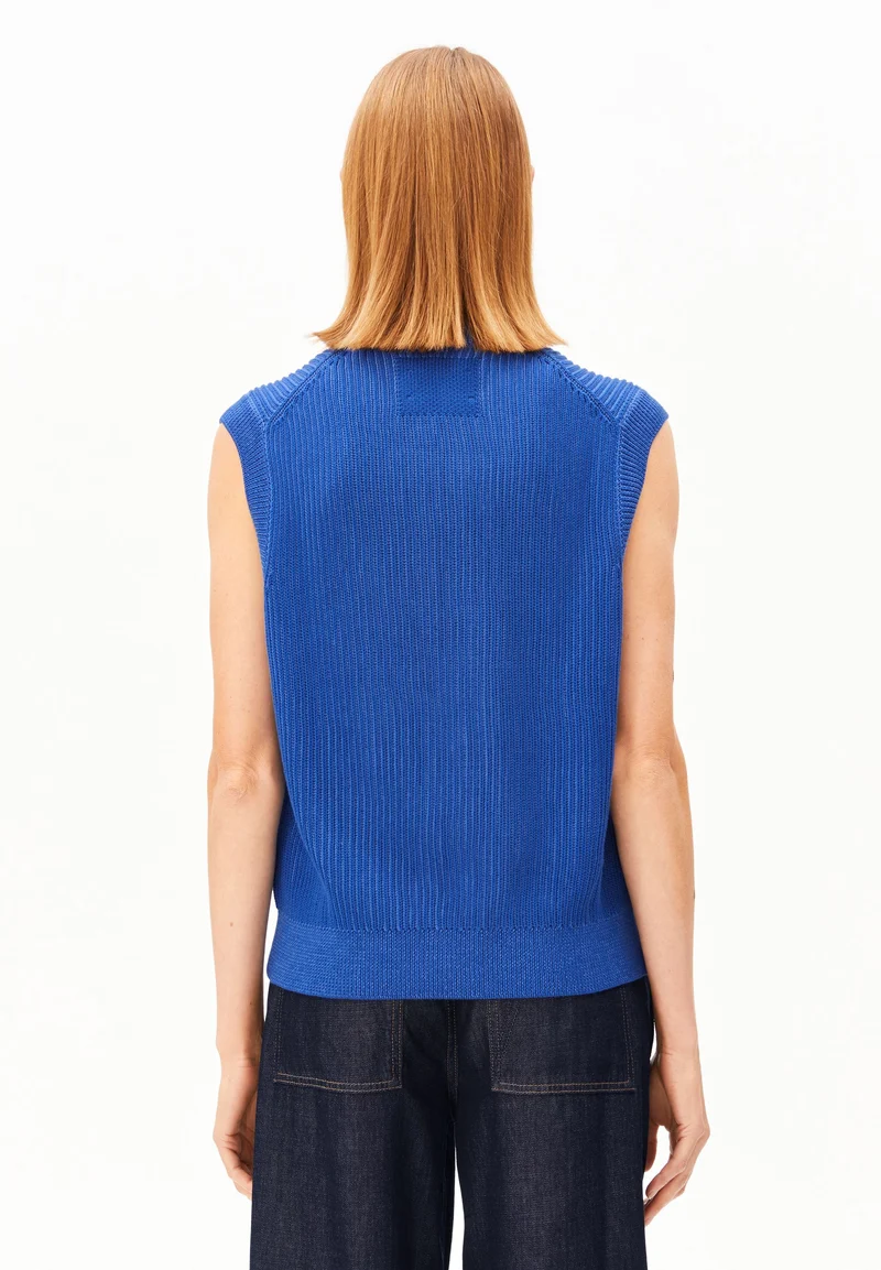 VANISÉ PULLUNDER | dynamo blue-light dynamo blue