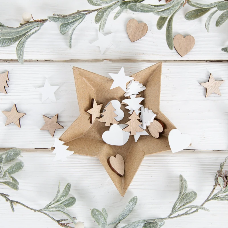 24 Weihnachten Tischdeko Holz Herz Baum Stern 3cm braun weiß