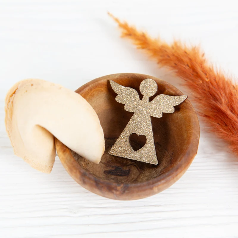12 kleine Mini Engel aus Holz goldfarben Weihnachten 4 cm