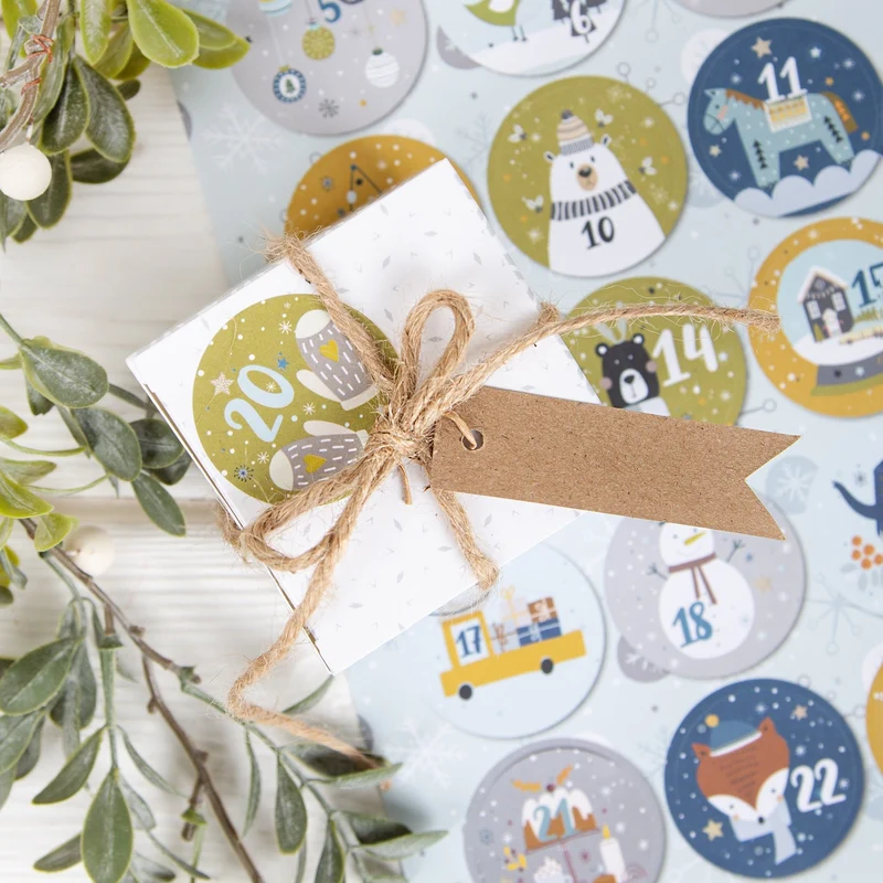 Adventskalender Zahlen Aufkleber für Kinder bunte Tiere Sticker Ø 4 cm