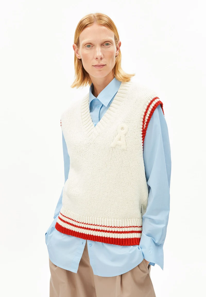 ICONIC Å COLLEGE PULLUNDER | oatmilk-mars red