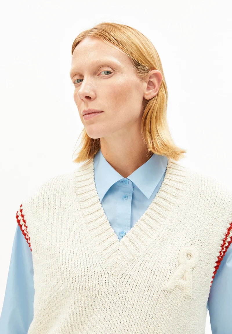 ICONIC Å COLLEGE PULLUNDER | oatmilk-mars red