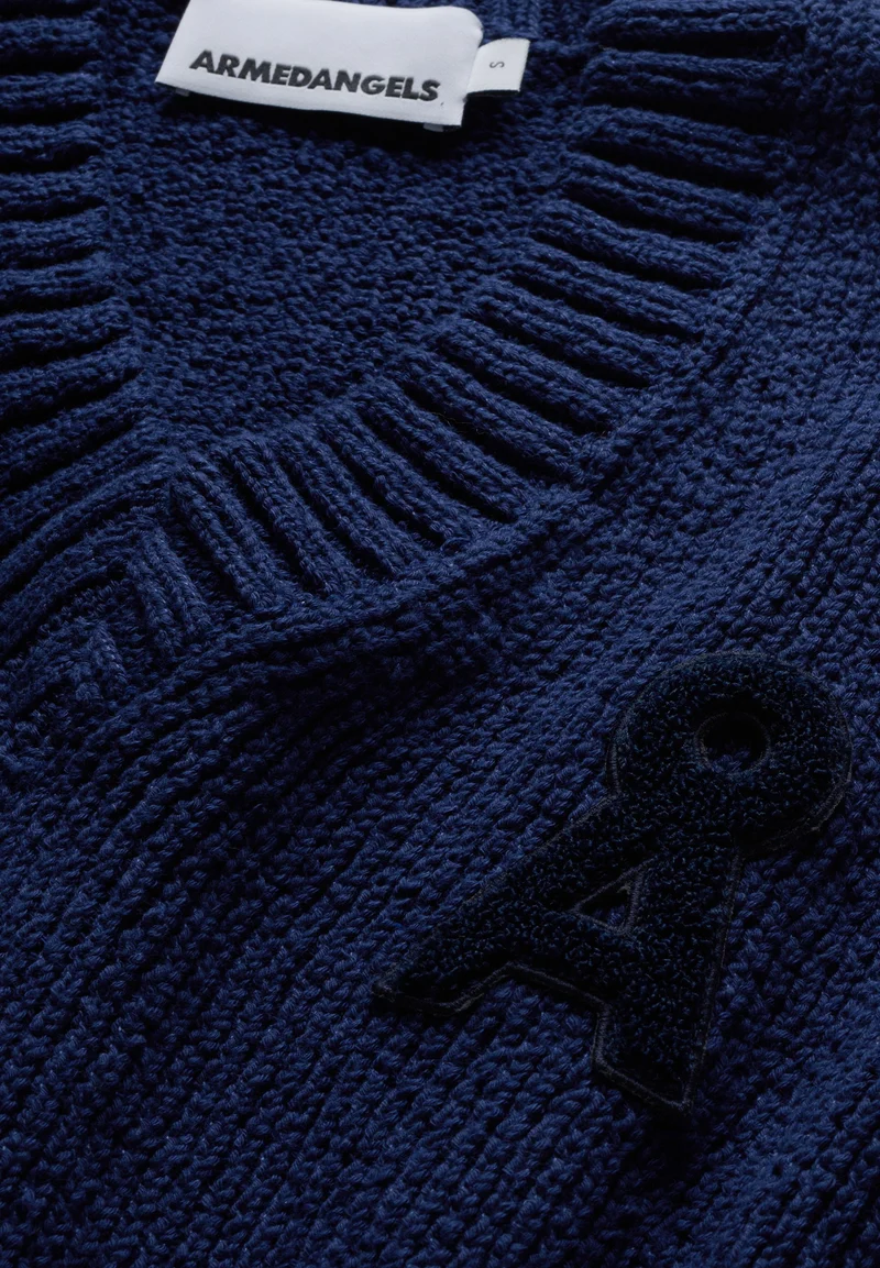 ICONIC Å COLLEGE STRICKPULLOVER | tinted navy-oatmilk