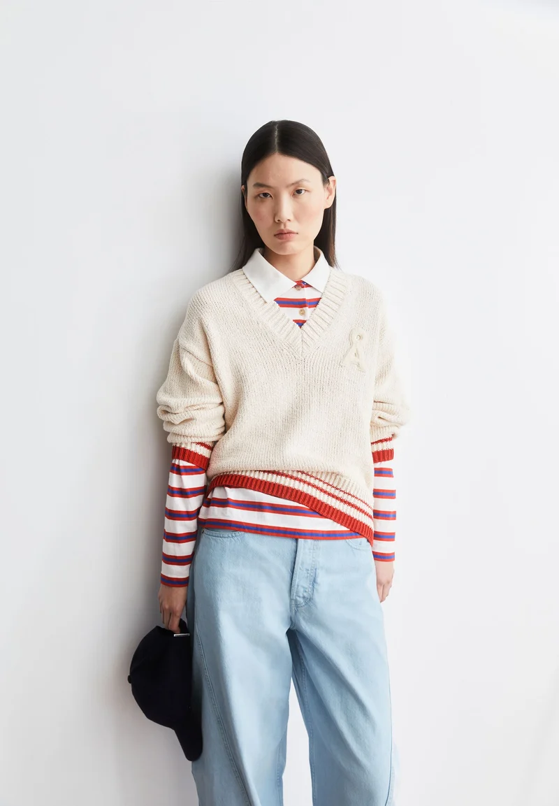 ICONIC Å COLLEGE STRICKPULLOVER | oatmilk-mars red