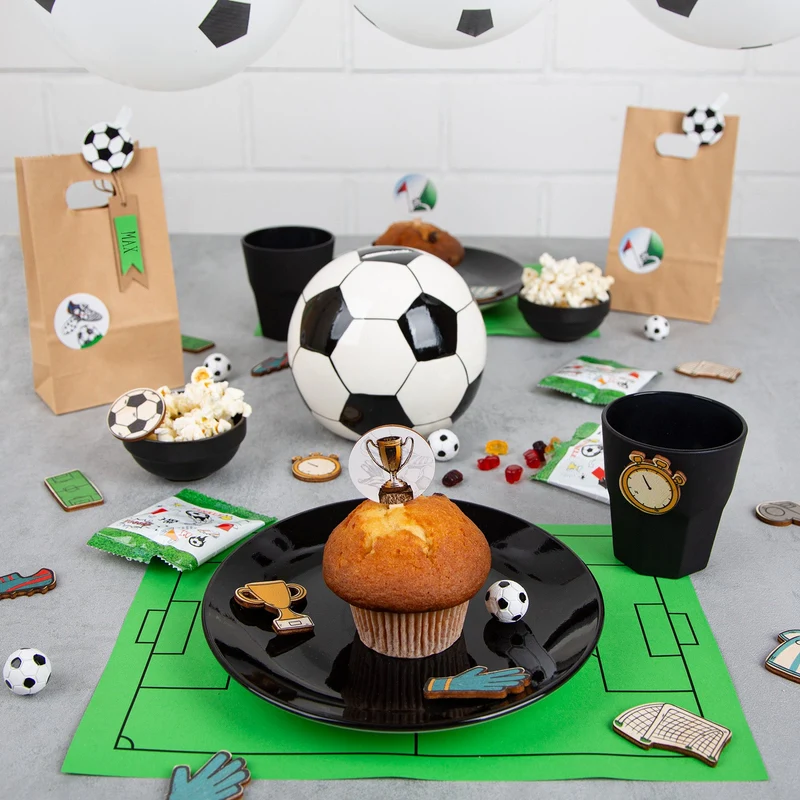 Fußball Deko Set 12 kleine Fußbälle flach aus Holz Tischdeko Ø 3,8 cm