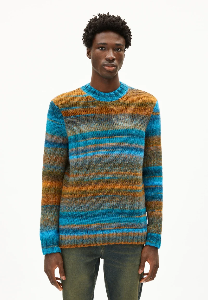 OTTAA STRICKPULLOVER | light oak
