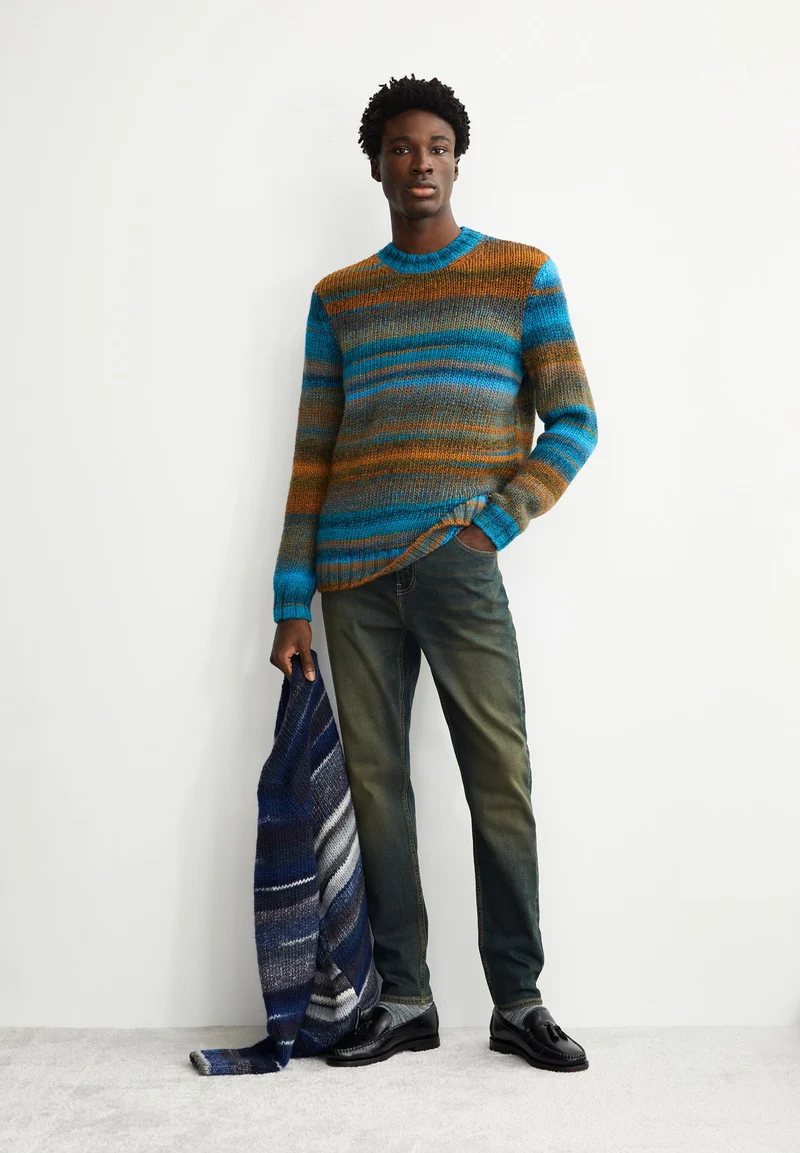 OTTAA STRICKPULLOVER | light oak