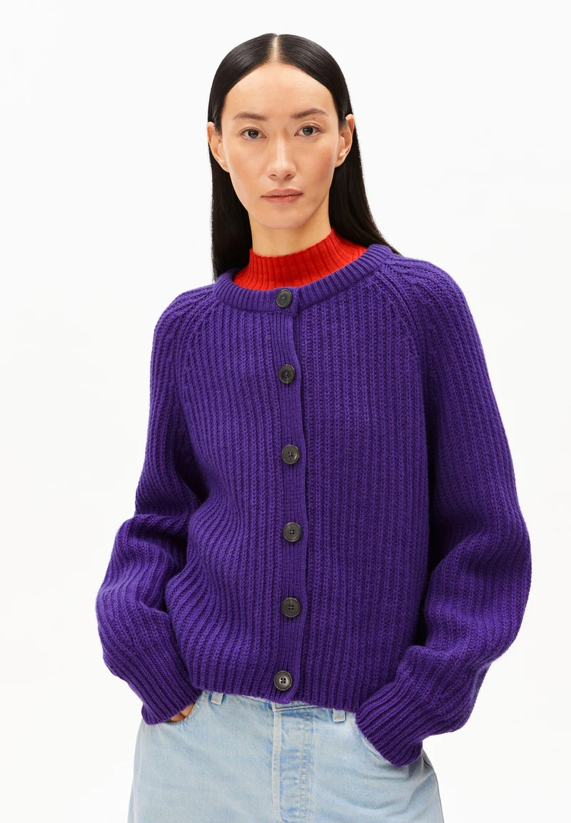 RIPP-STRICKJACKE | indigo lilac