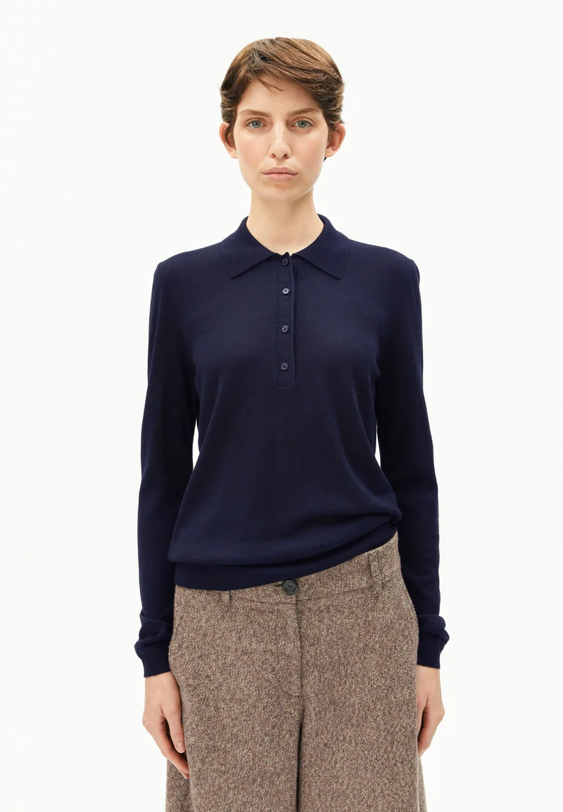 MAARGO MERINO | tinted navy