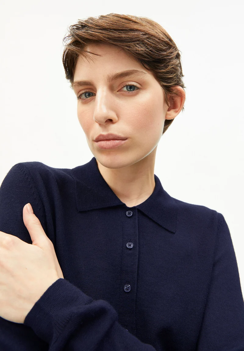 MAARGO MERINO | tinted navy