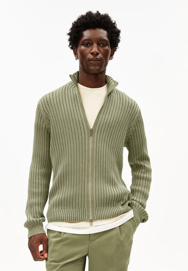 PIGMENT DYE STRICKJACKE | fatigue green