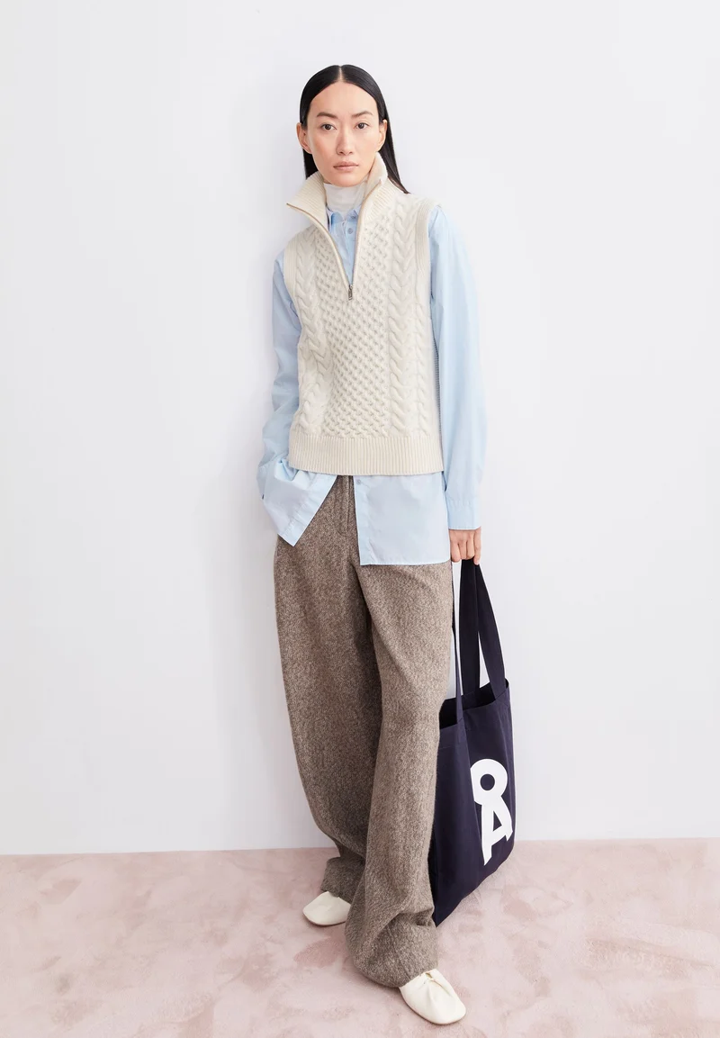 OLAIAAS CABLE | oatmilk