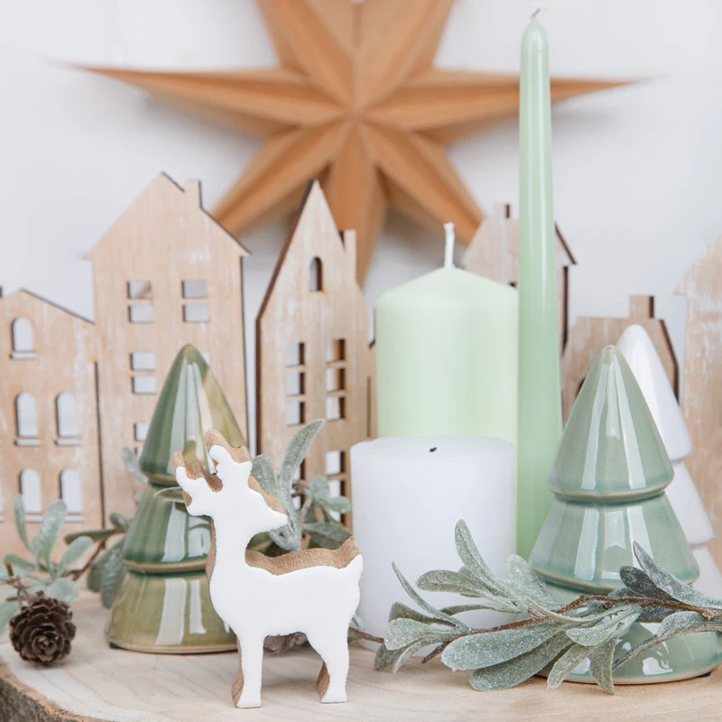 3 Weihnachtsbaum Baum Figuren aus Keramik grün weiß Weihnachten Deko innen 12 cm
