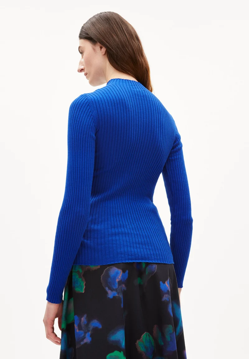 ALAANIA STRICKPULLOVER | dynamo blue