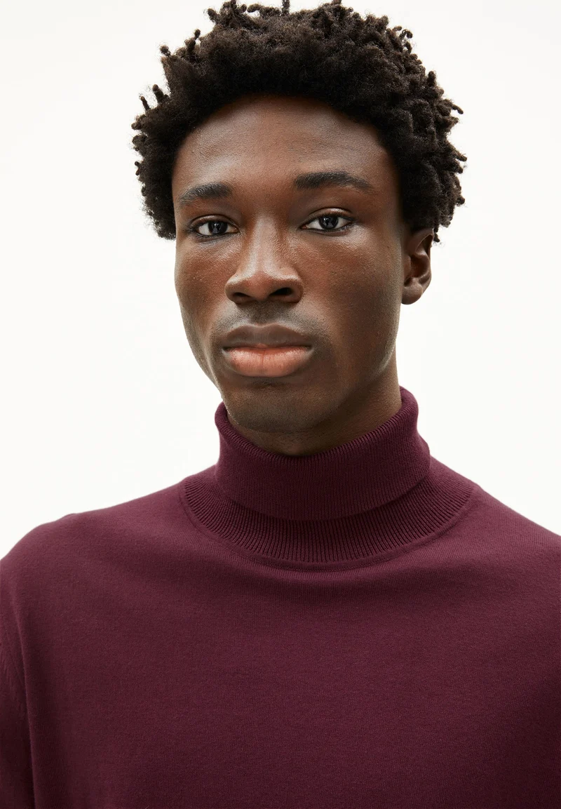 GAARDO | dark cranberry