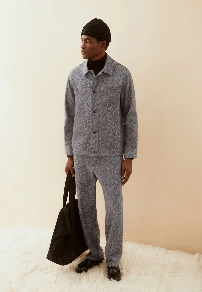 GAARDO | black