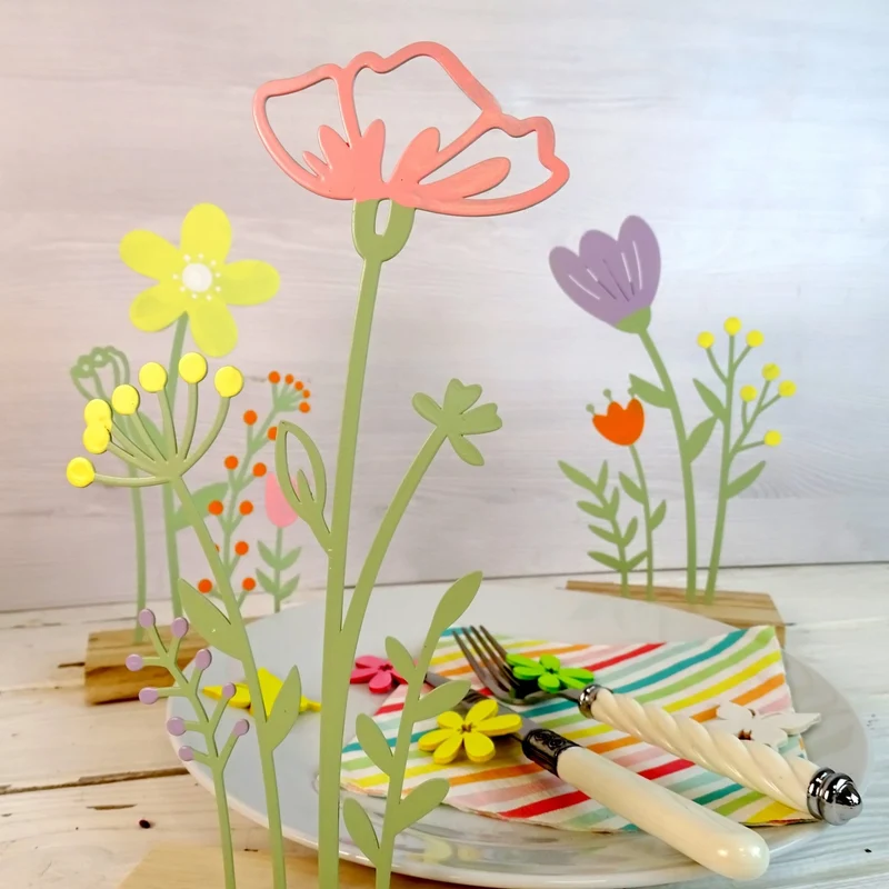 Logbuch-Verlag 3er Set Blumen Figuren aus Metall und MDF 12x6x23,5 cm – Frühlingsdeko zum Hinstellen, Blumen-Deko für Fensterbank, Regal oder Tisch