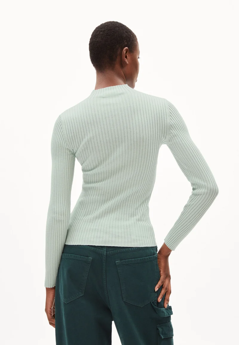 ALAANIA STRICKPULLOVER | polar green