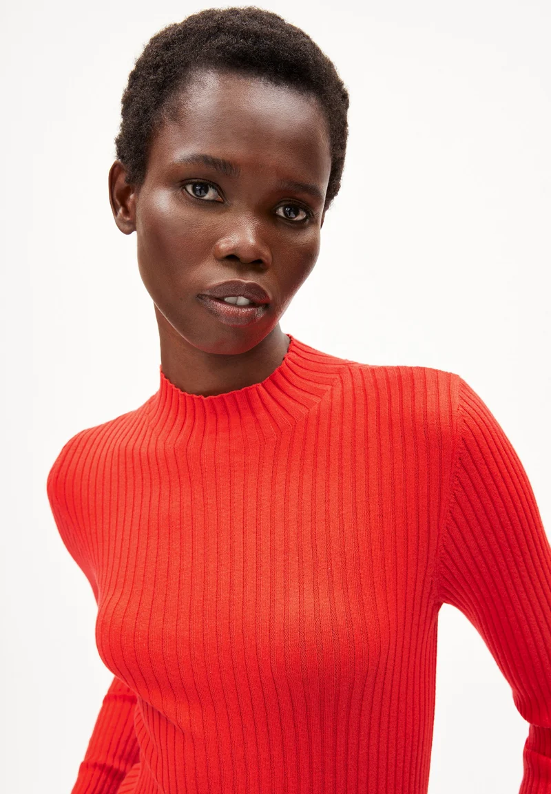ALAANIA STRICKPULLOVER | red alert