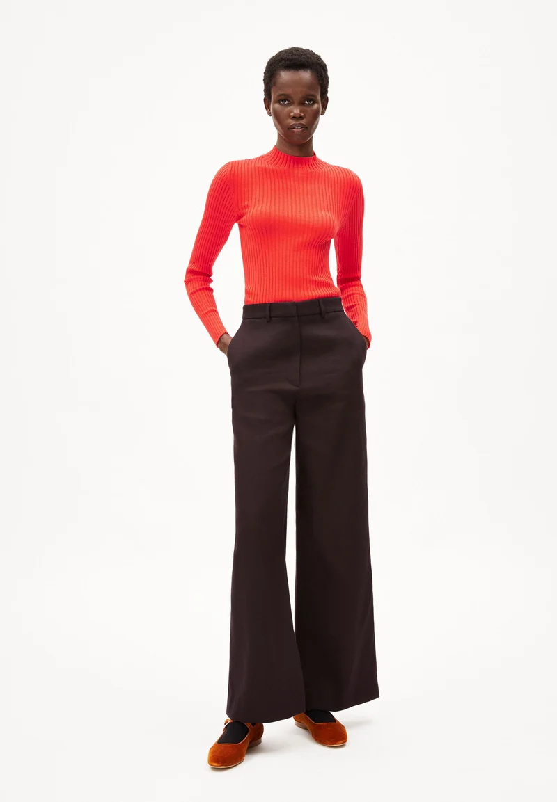 ALAANIA STRICKPULLOVER | red alert
