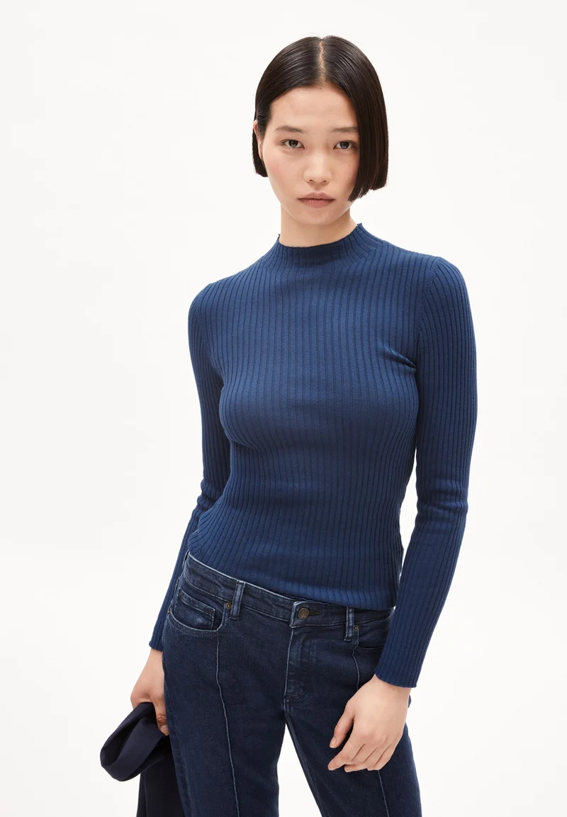 ALAANIA STRICKPULLOVER | faded indigo