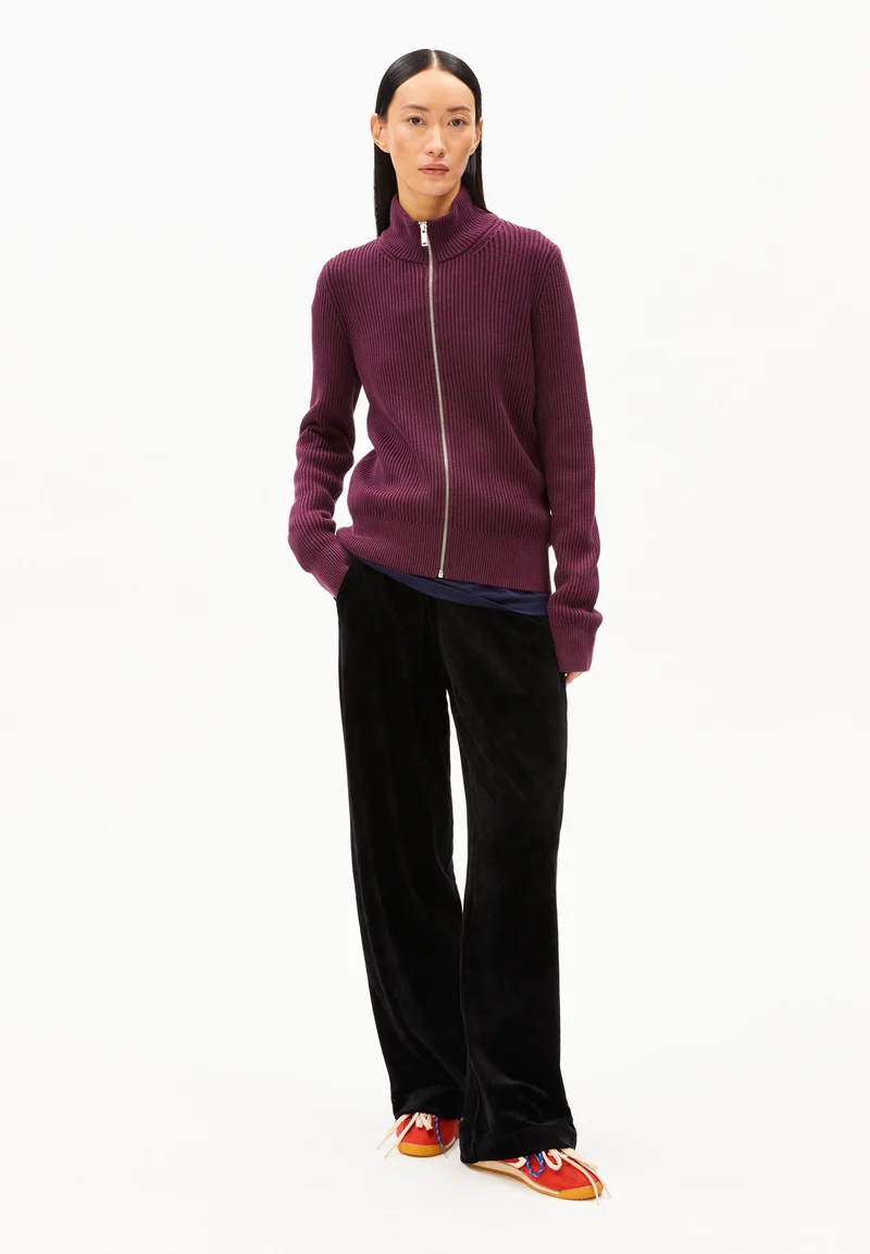 REBECCAA GMT DYE STRICKTROYER | dark cranberry