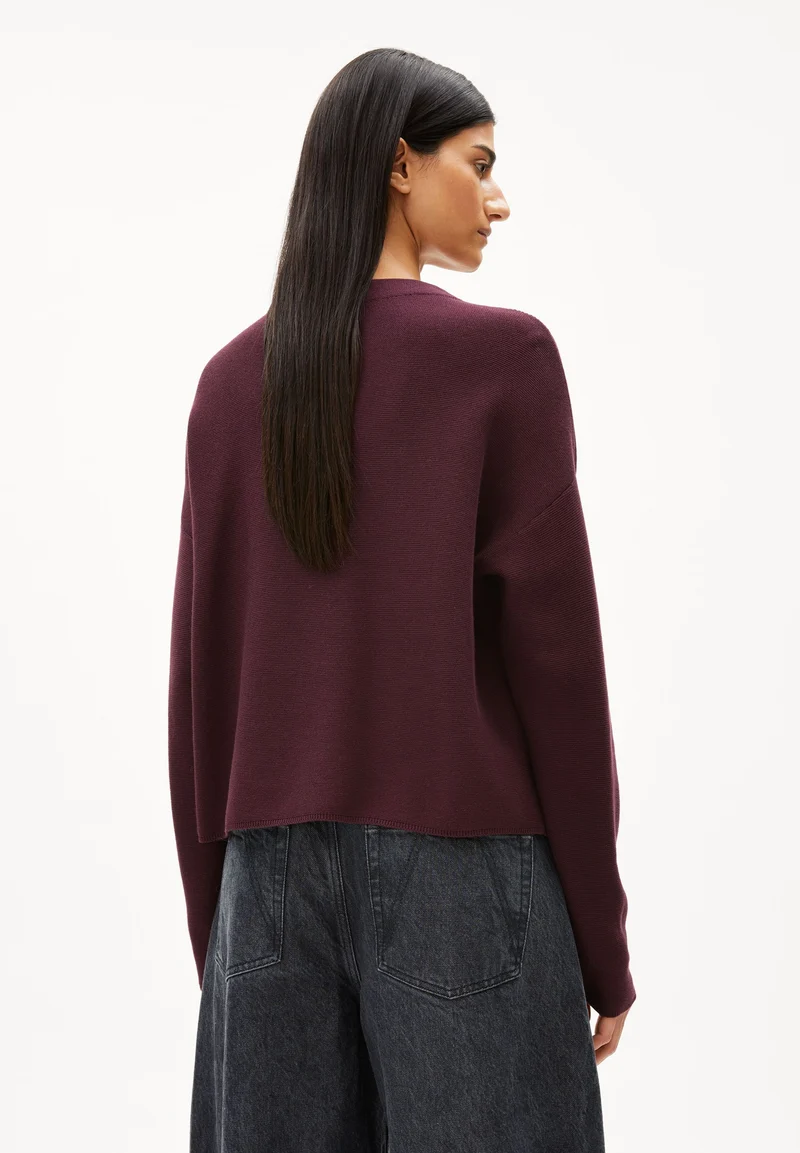 MERINAA STRICKPULLOVER | dark cranberry