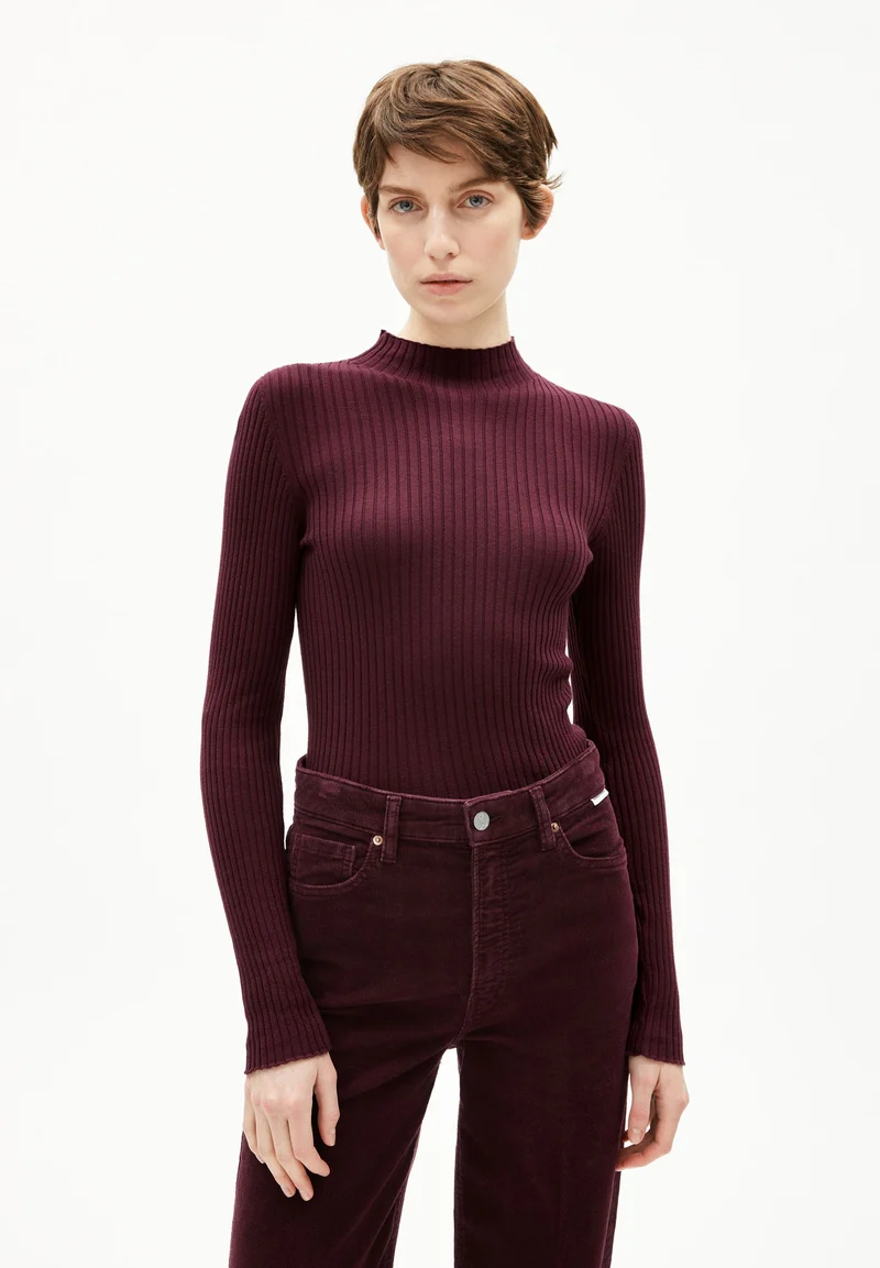 ALAANIA STRICKPULLOVER | dark cranberry