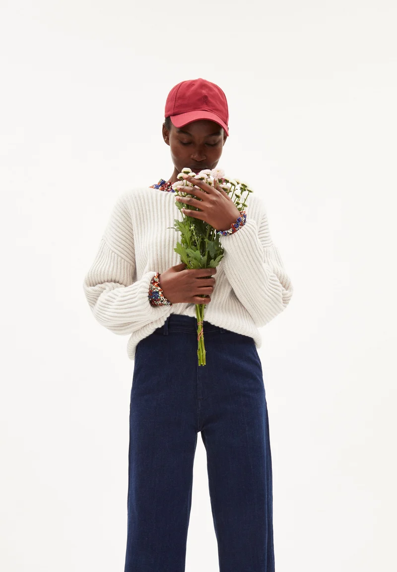 SAADI SOLID | oatmilk