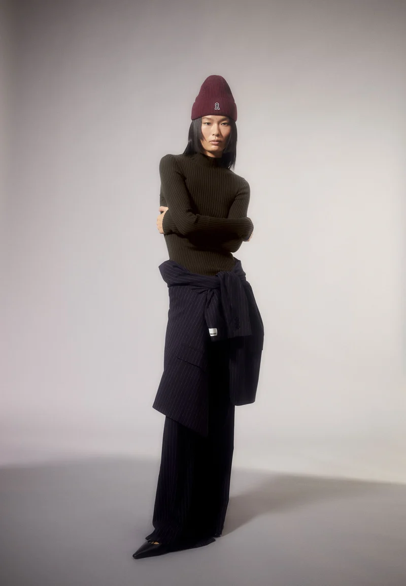 ALAANIA STRICKPULLOVER | coffee