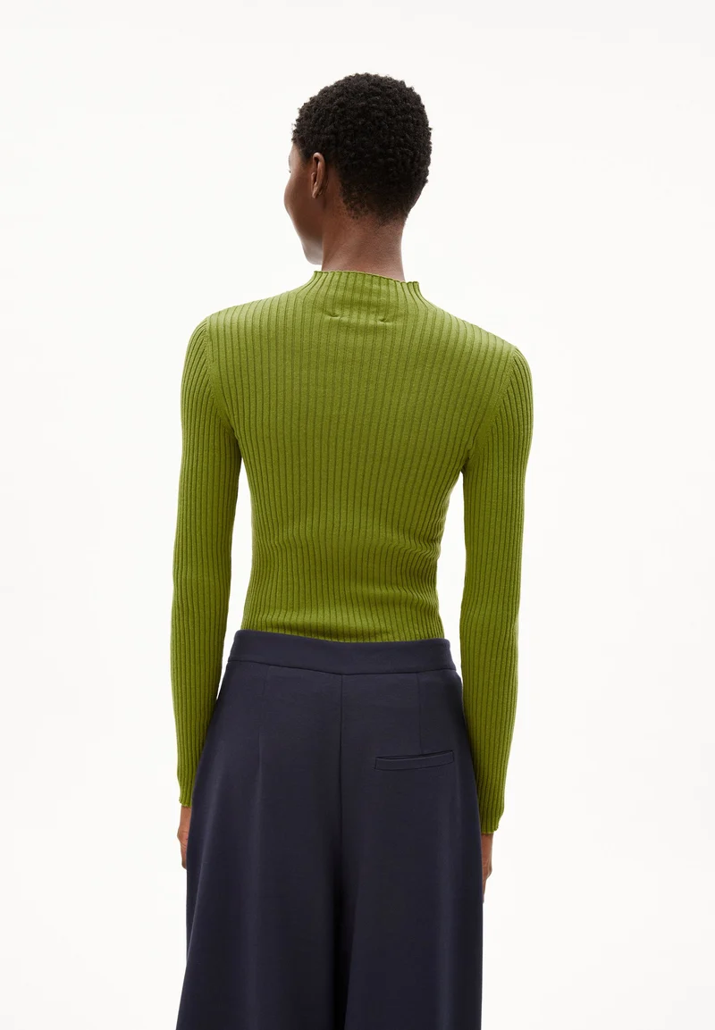 ALAANIA STRICKPULLOVER | dark moss
