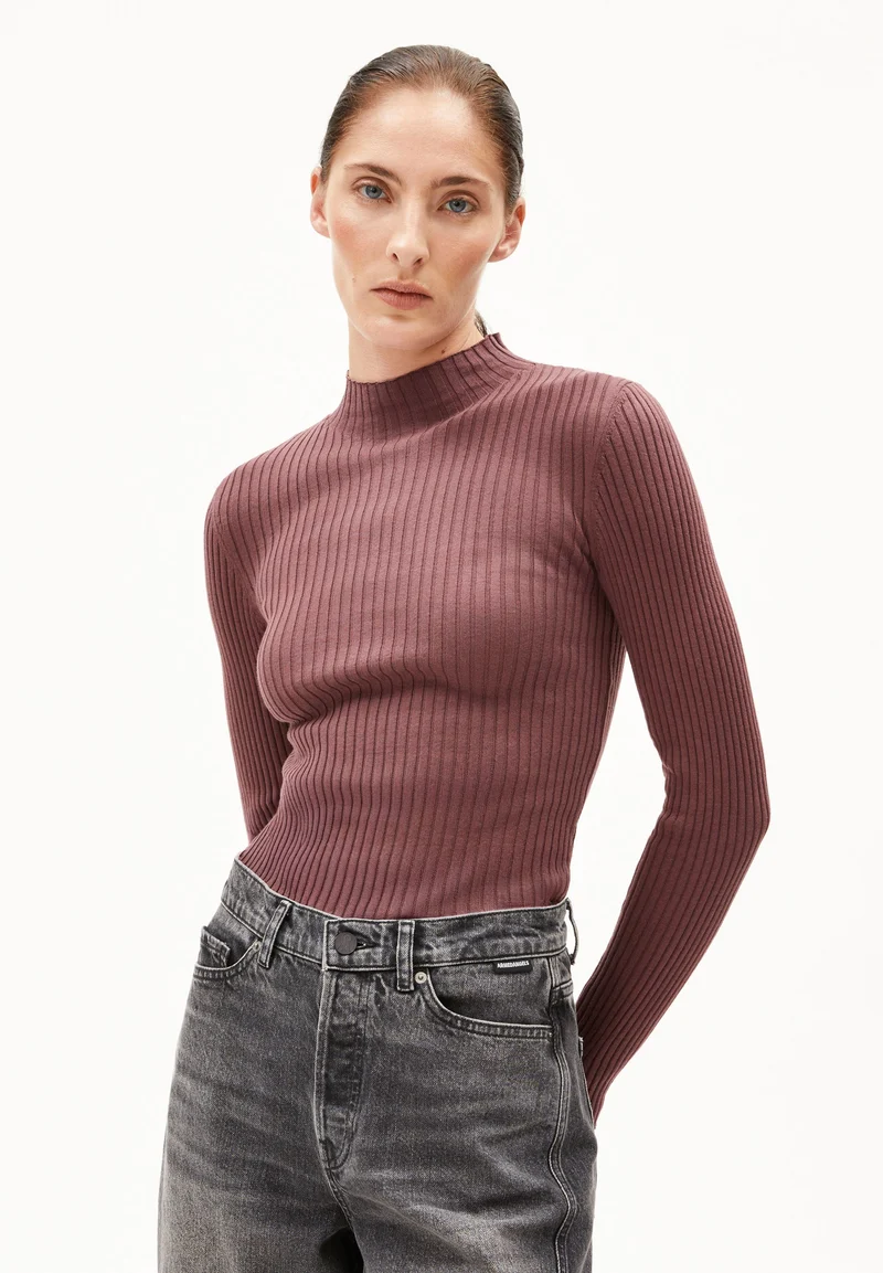 ALAANIA STRICKPULLOVER | dark berry