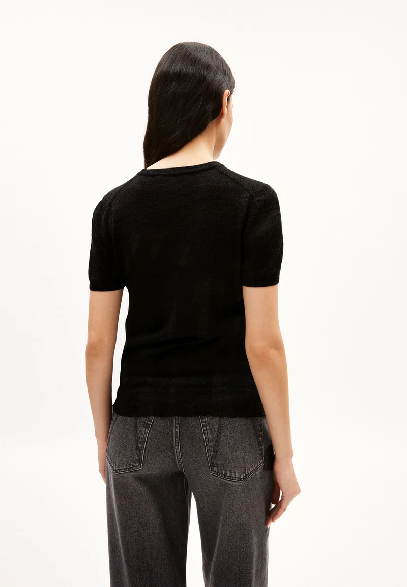 GUILIAA MERINO STRICK T-SHIRT | black
