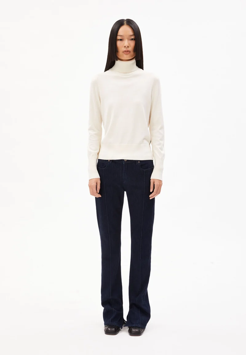 KAATHIA | undyed