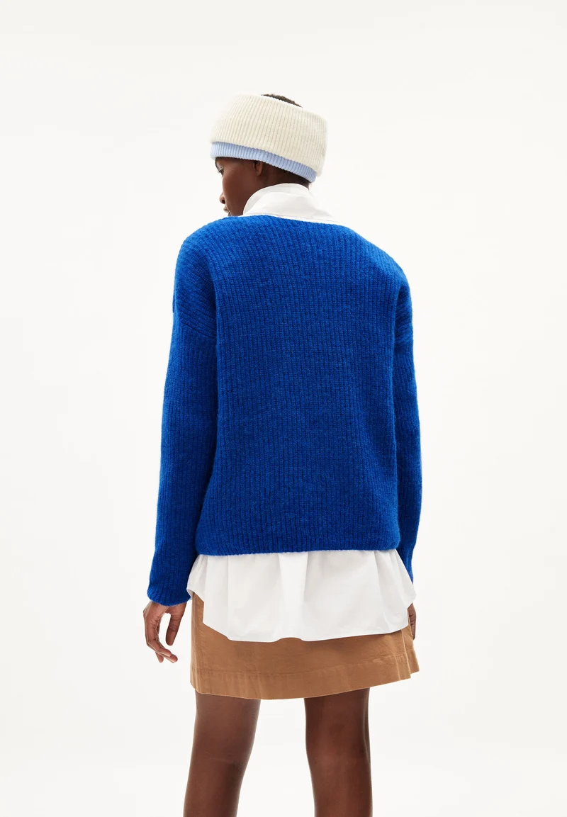 SIAANA | dynamo blue