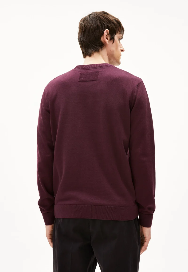 LOUKAA STRICKPULLOVER | dark cranberry