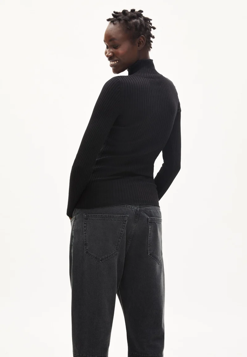 ALAALE TROYER | black