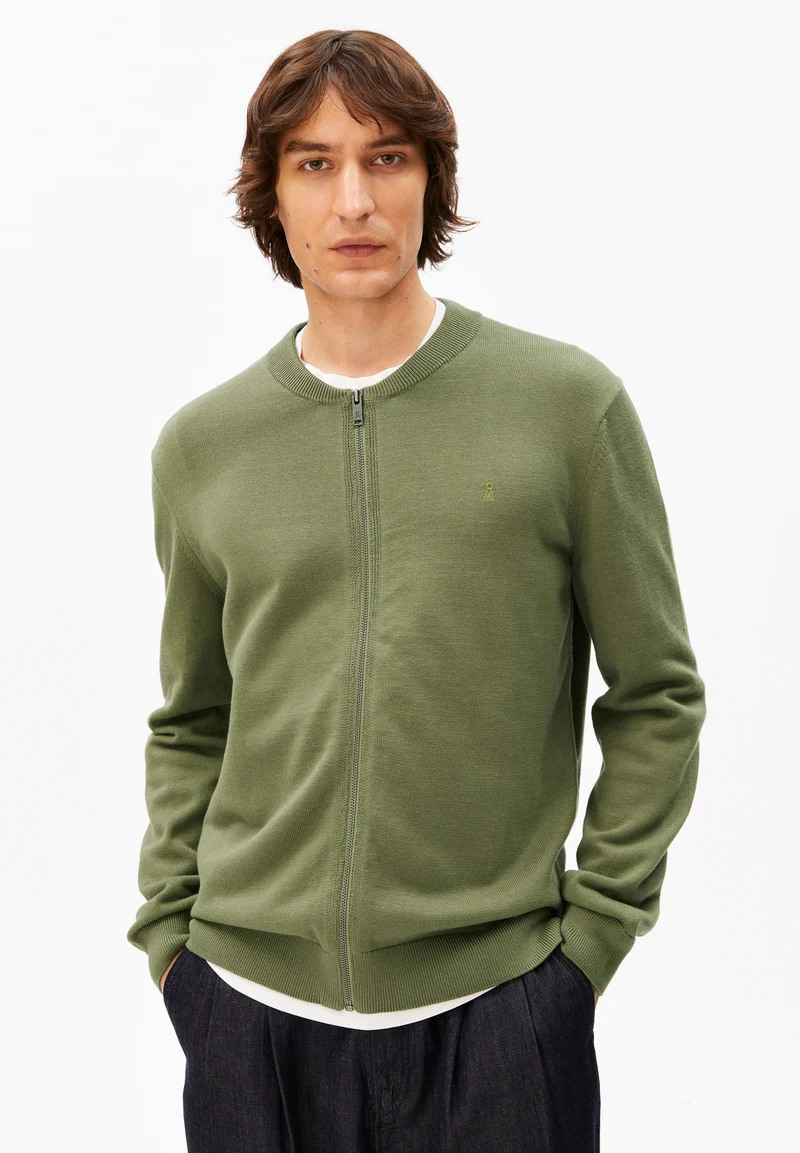 AGAAMON STRICKJACKE | fatigue green