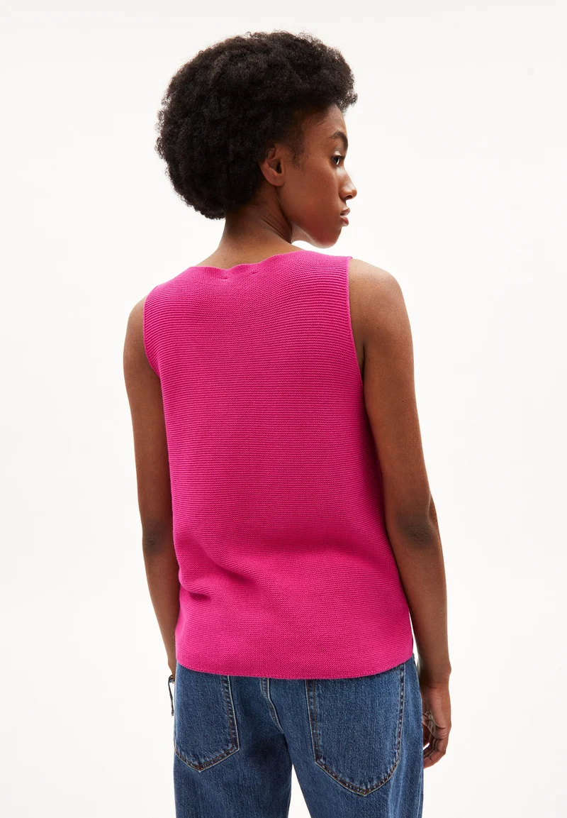 WILMAA | bright raspberry