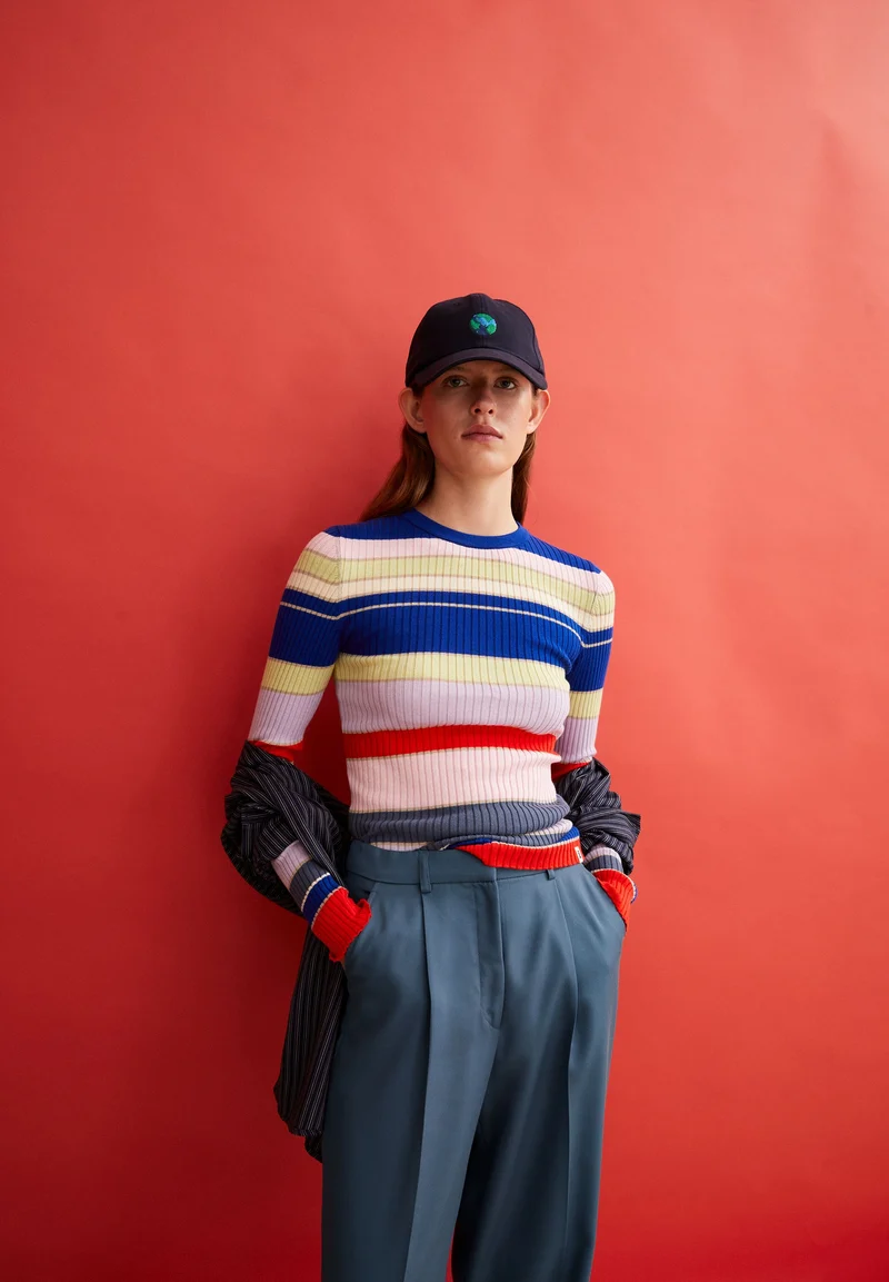 ALAANIA COLLEGE STRIPE | dynamo blue-red alert
