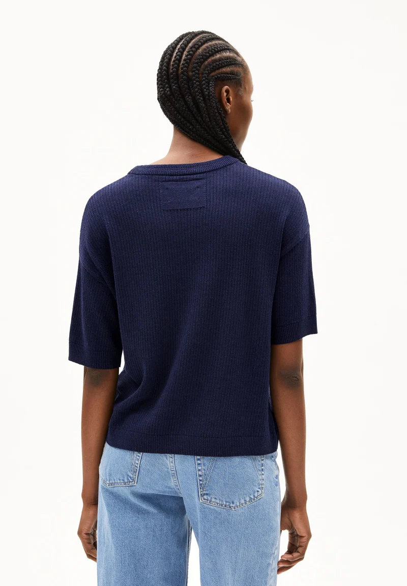 LIZAA LINO | tinted navy