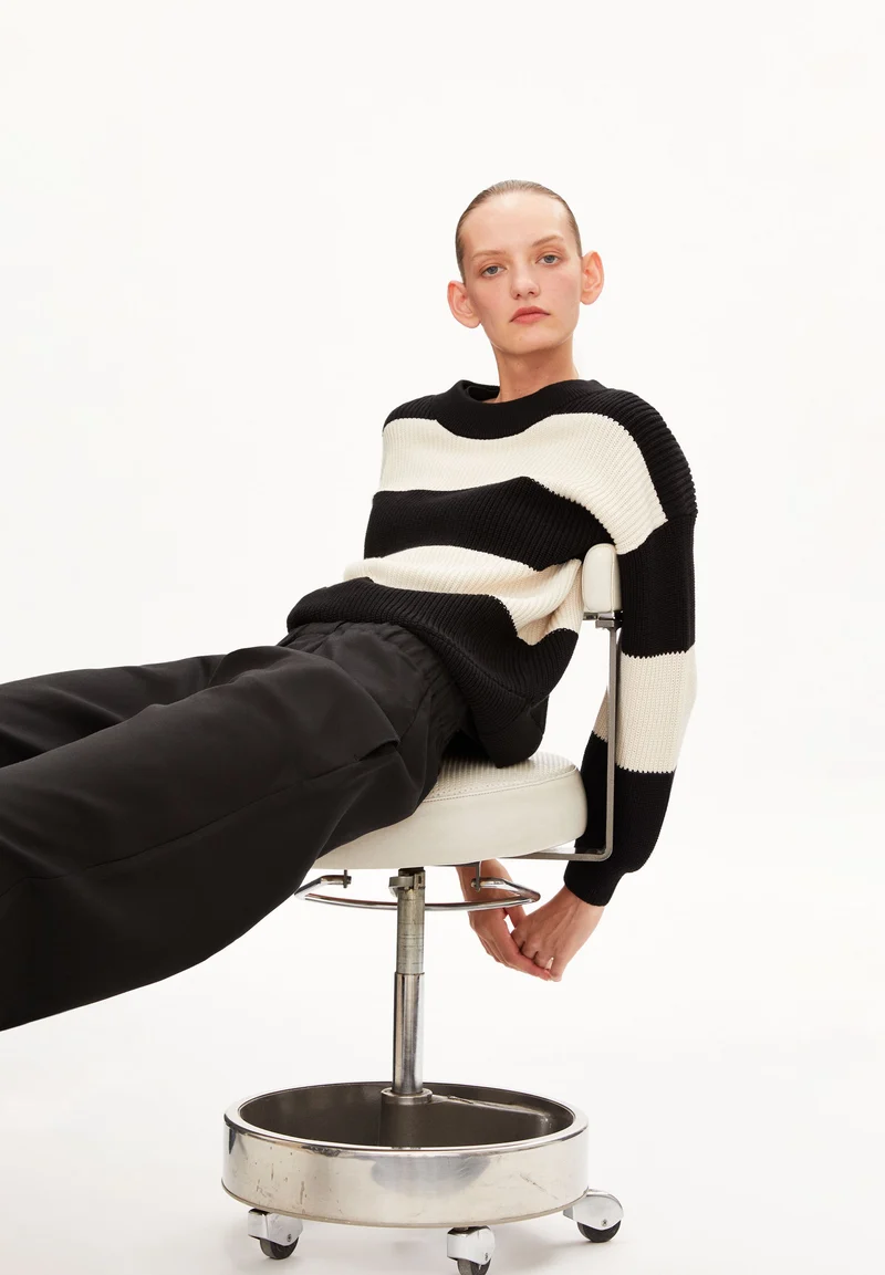 HAAYLE BLOCKSTRIPES | black-undyed