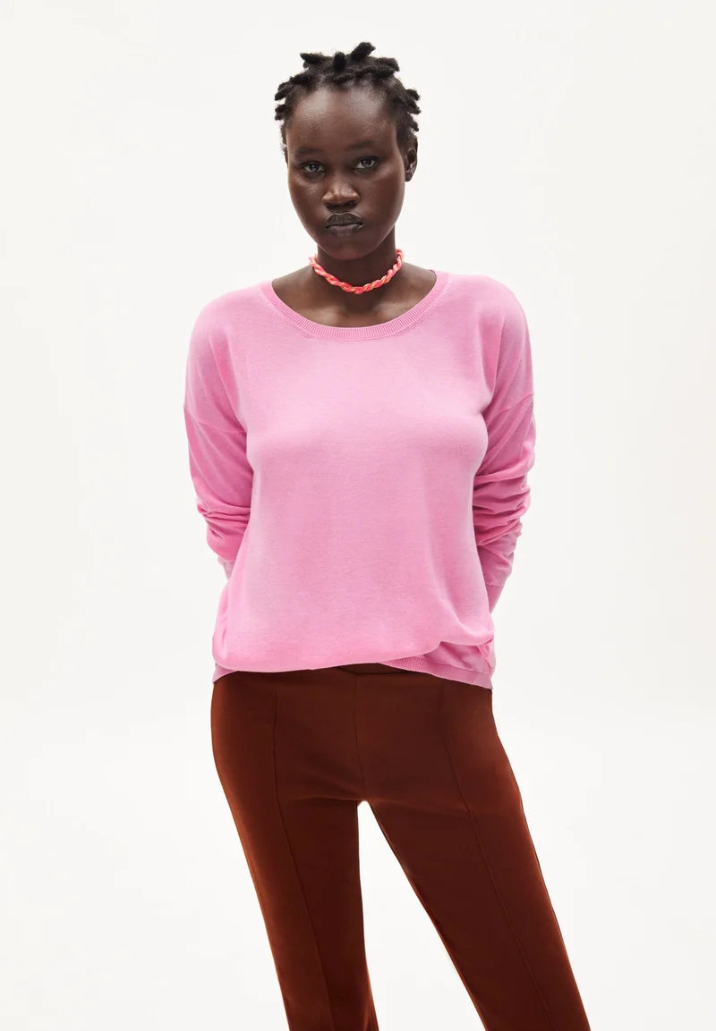 LAARNI | raspberry pink